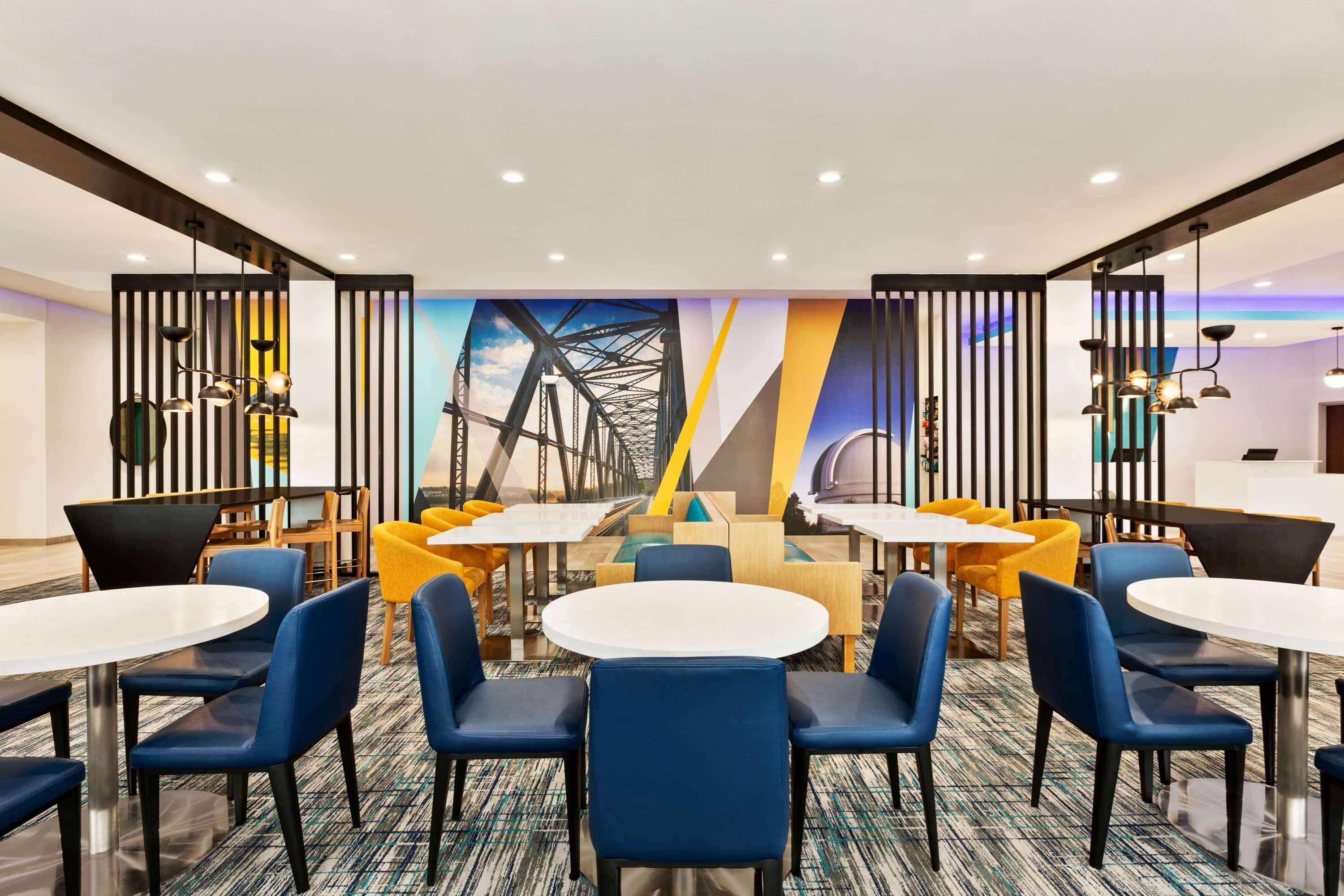 La Quinta By Wyndham Richmond-Sugarland Hotell Exteriör bild