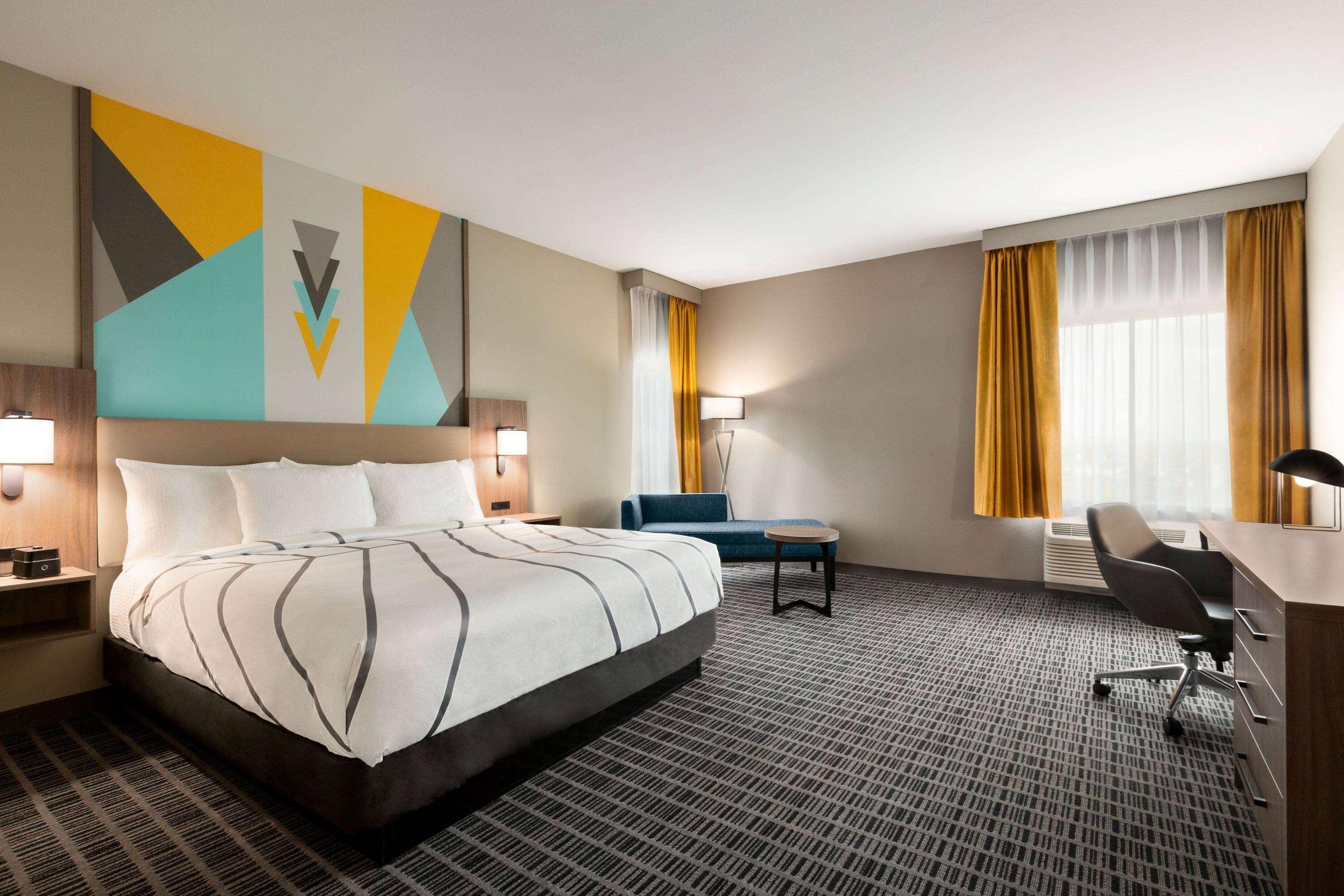 La Quinta By Wyndham Richmond-Sugarland Hotell Exteriör bild